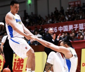 B体育官方入口-记者：北京本场比赛要啥没啥，惨败浙江稠州 “输相”很难看